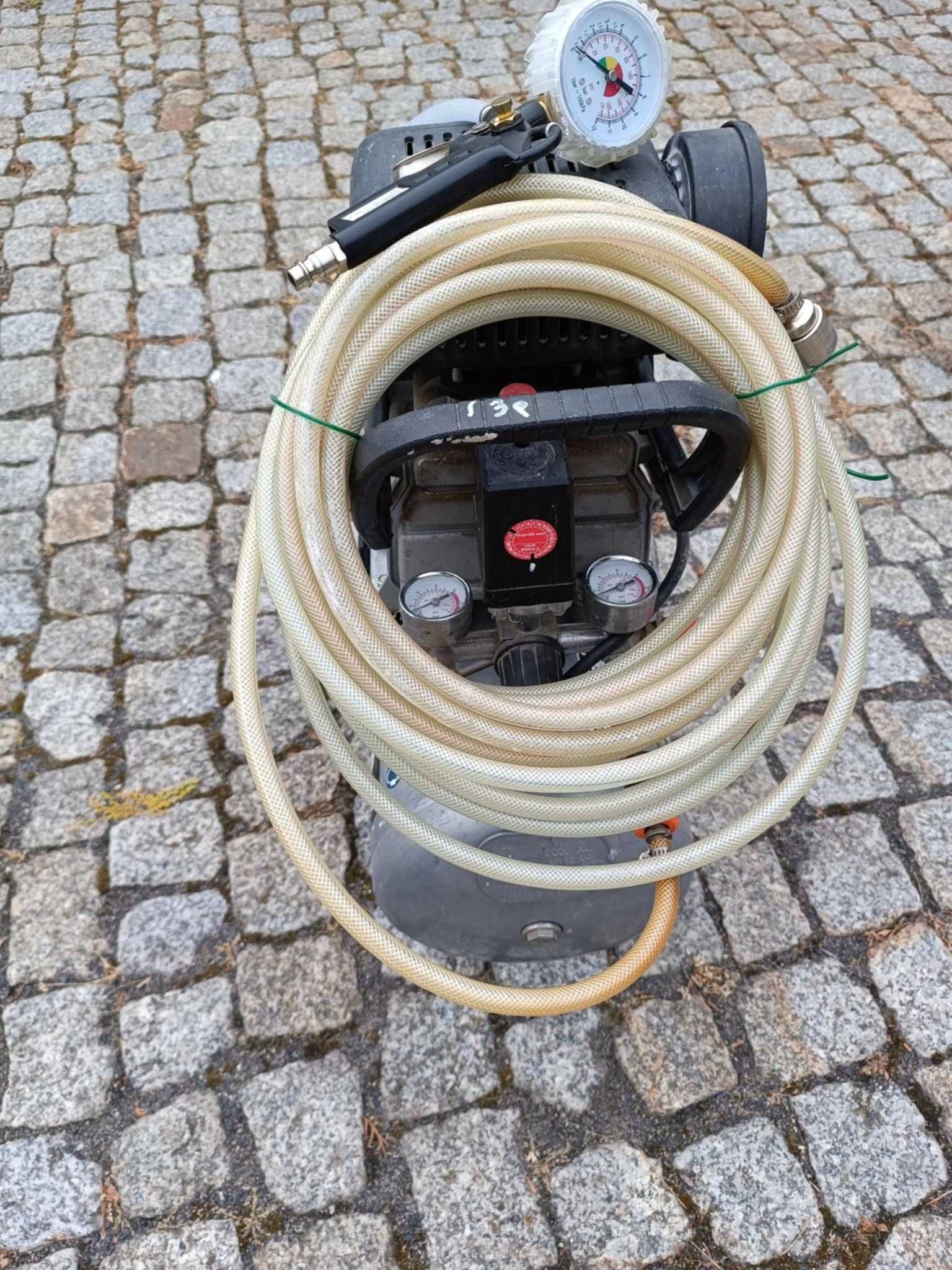 Kompresor niemieckiej firmy Einhell 24 L 8 bar