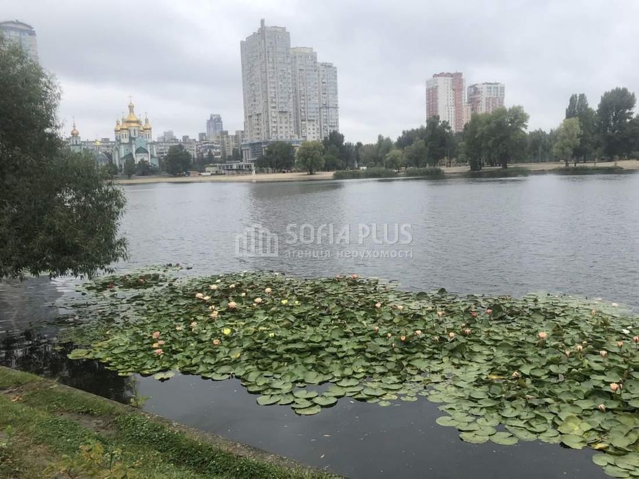 Срочно! 3к, Березняковская 30, недорого