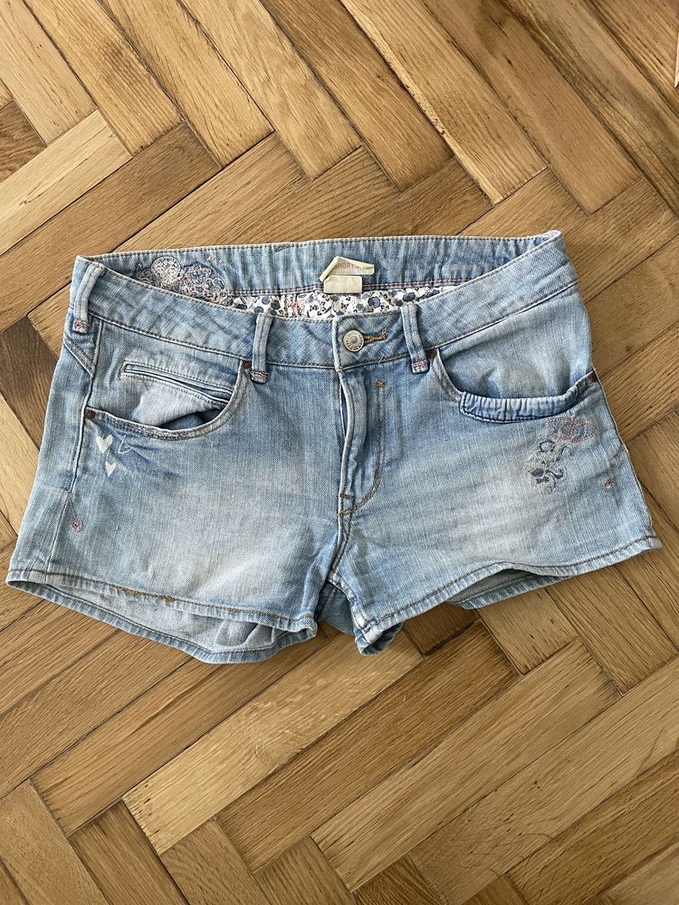 Krótkie spodenki jeansowe 170 H&M