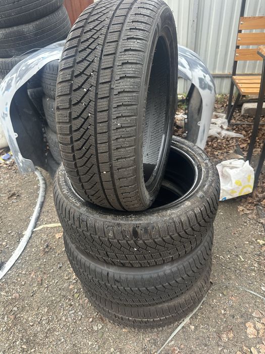 215/45/18  Petlas Snow Master 2 Sport