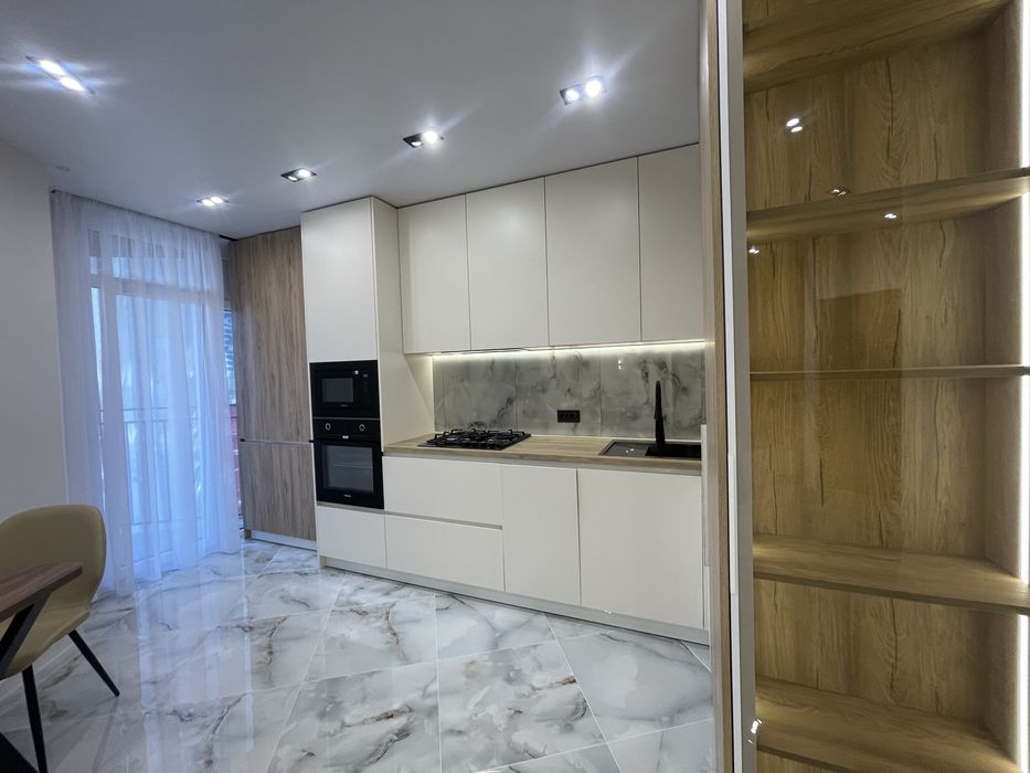 Продаж сучасної 1,5 кімнатної квартири в ЖК Фемелі Плаза