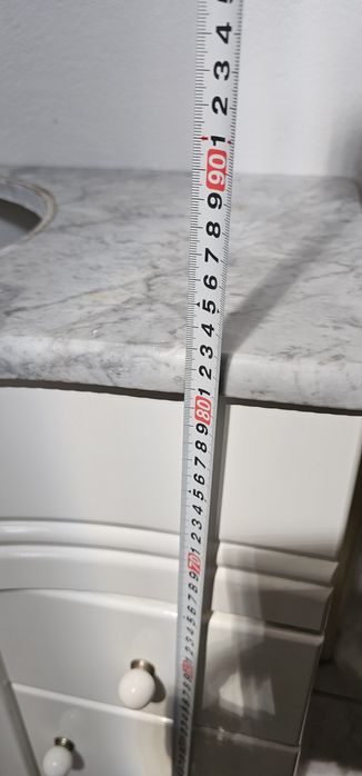 Movel casa de banho branco com pedra