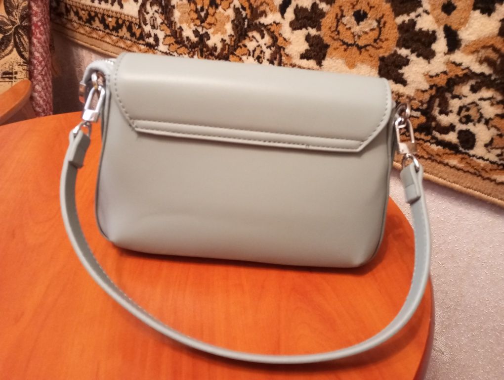 Жіноча сумочка, Giorgio Armani