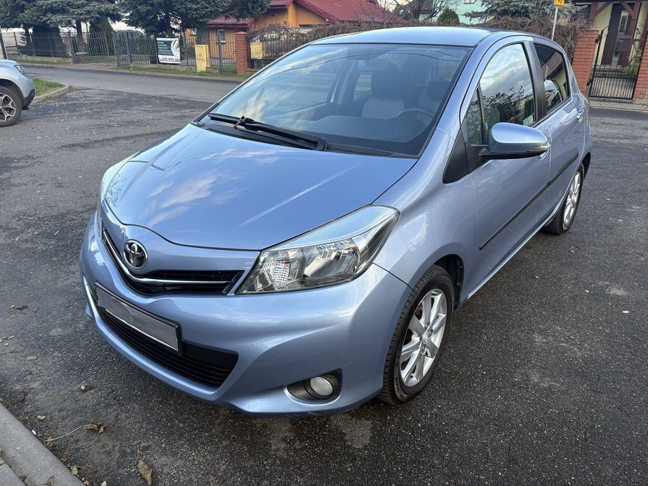 Toyota Yaris 2012 1.3 benzyna 135tys przebiegu