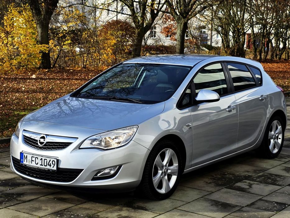 Opel Astra Astra 5 drzwi !! 1.4 BENZYNA Stan Bardzo dobry !!!