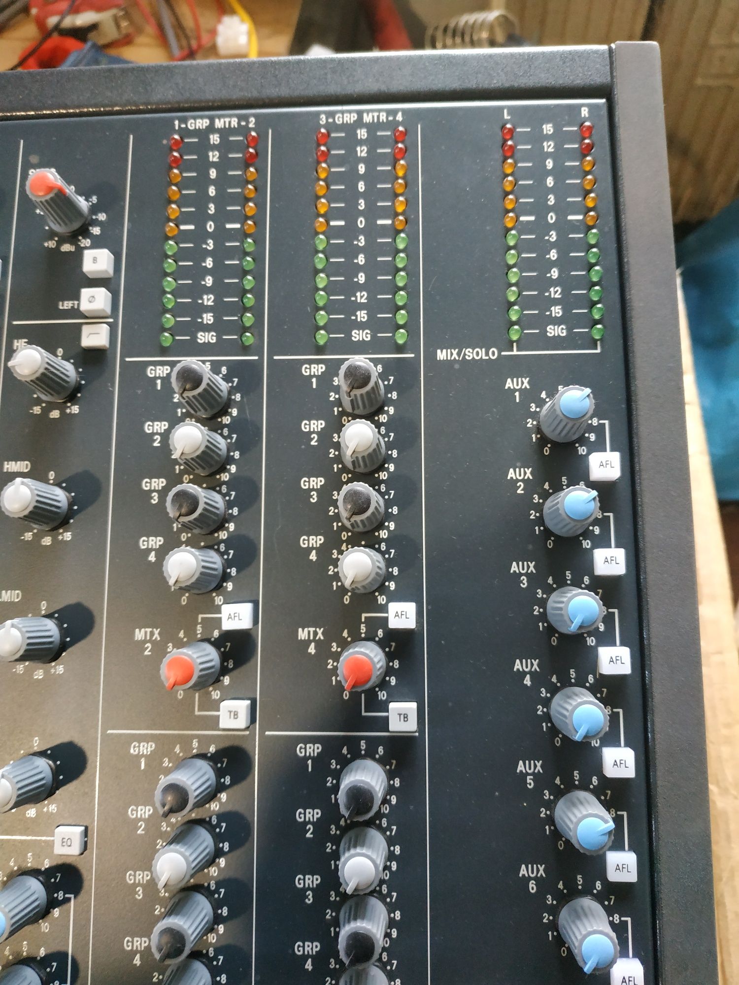 Soundcraft k1 микшерный пульт