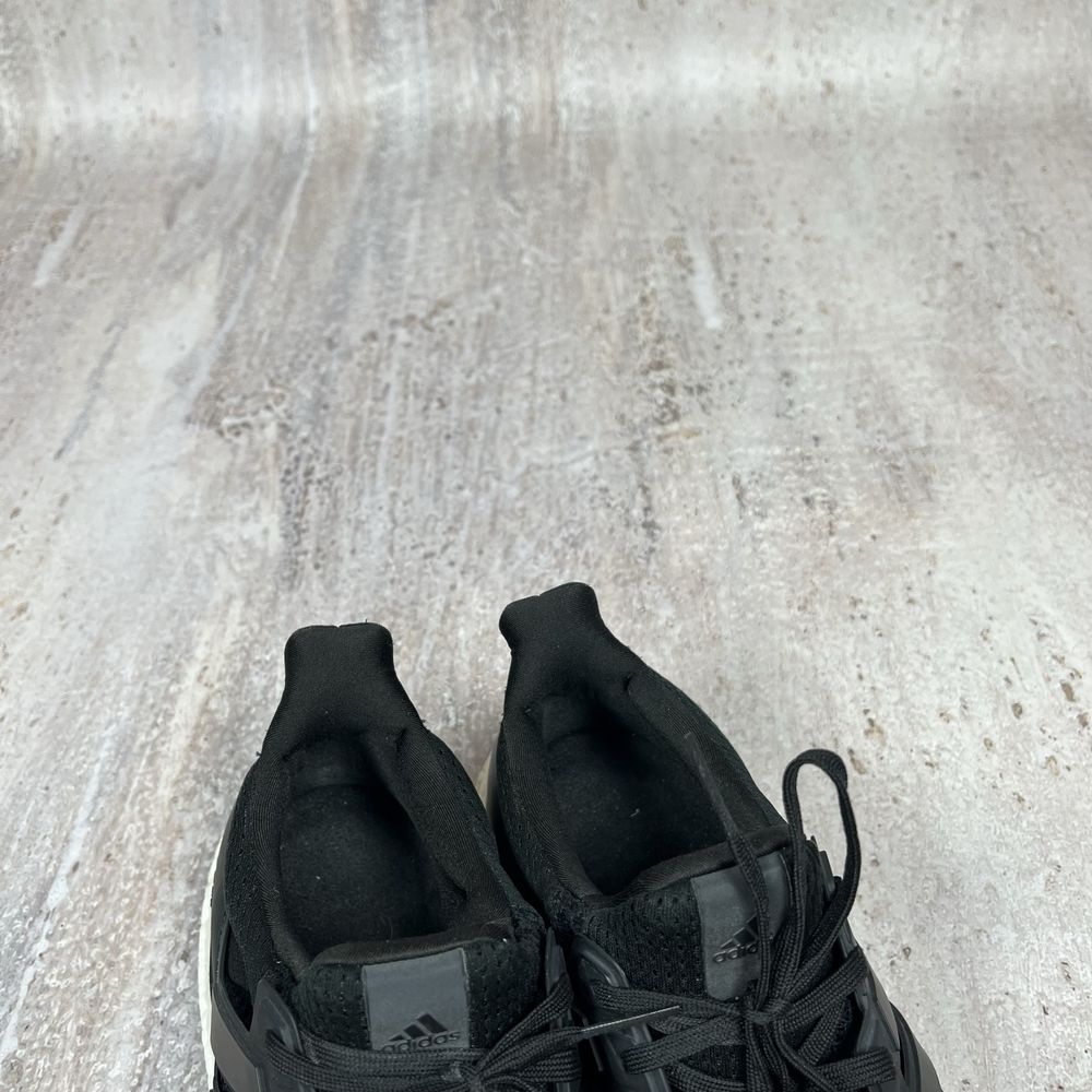 Оригінал кросівки Adidas Ultraboost 1.0 47 розмір