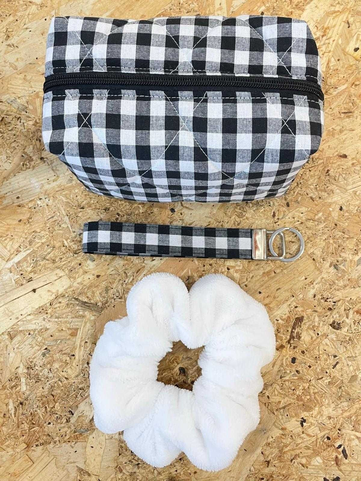 Necessaire + porta-chaves + porta protetor + Scrunchie