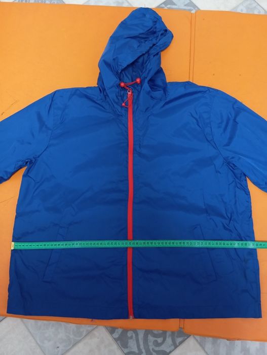 Дощовик з капюшоном