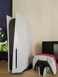 PlayStation 5 + comandos + suporte + mochila + 8jogos