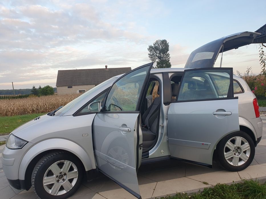 AUDI A2 * * 1.4 Benzyna * * 1 Rok w Kraju- 1 WŁAŚCICIEL * ŁADNY STAN *