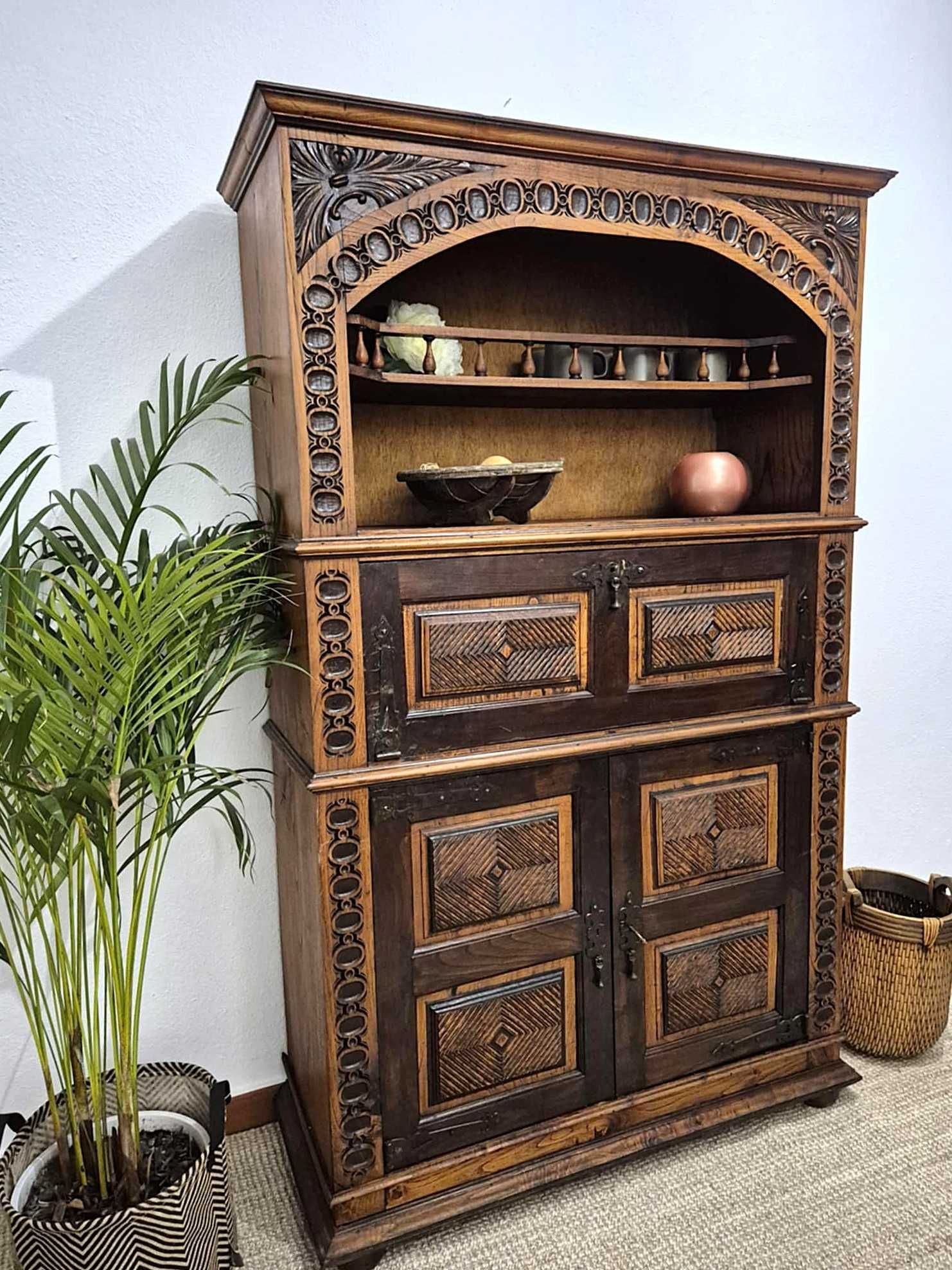 Movel / Louceiro / Rustico / Talha / Aparador / Bar / Vintage