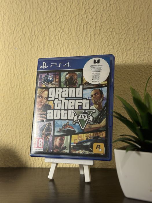 Продам диск гта 5 на ps 4