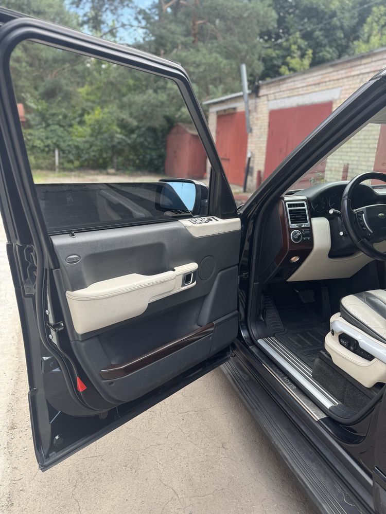 Range Rover Vogue 4.4 gaz/benzin