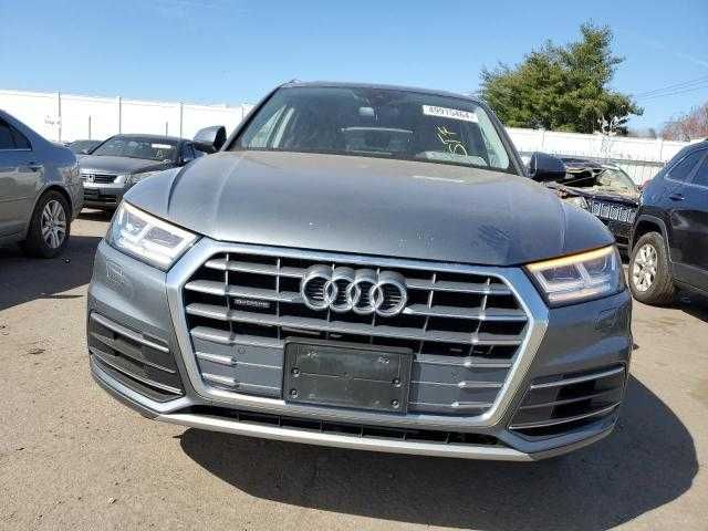 Audi Q5 Premium Plus 2018 ]