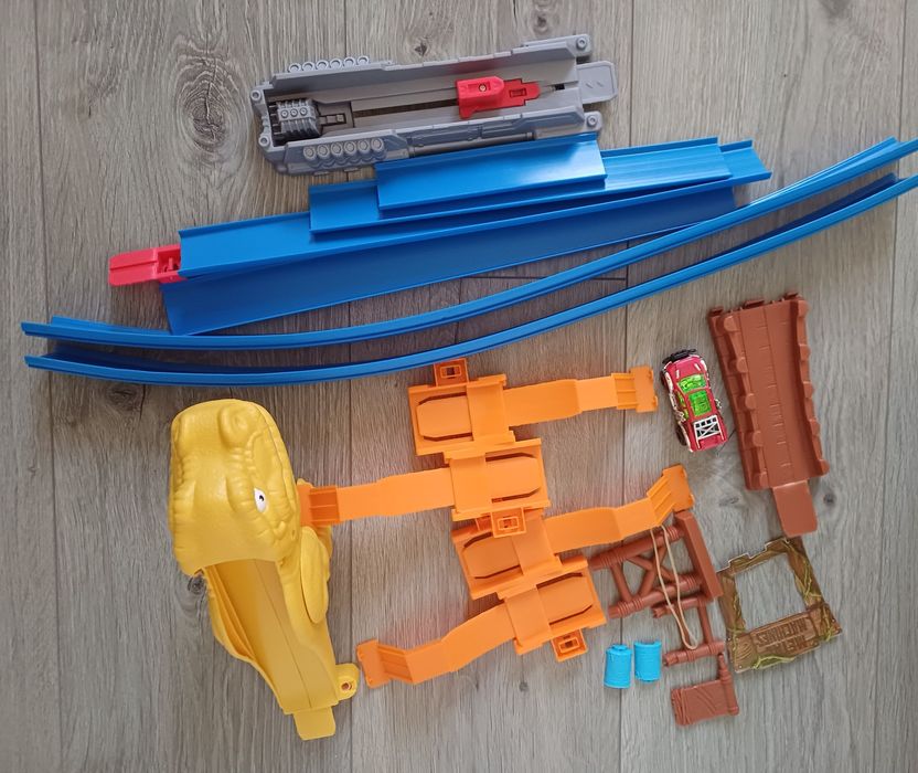 Pista Metal Machines - T-Rex