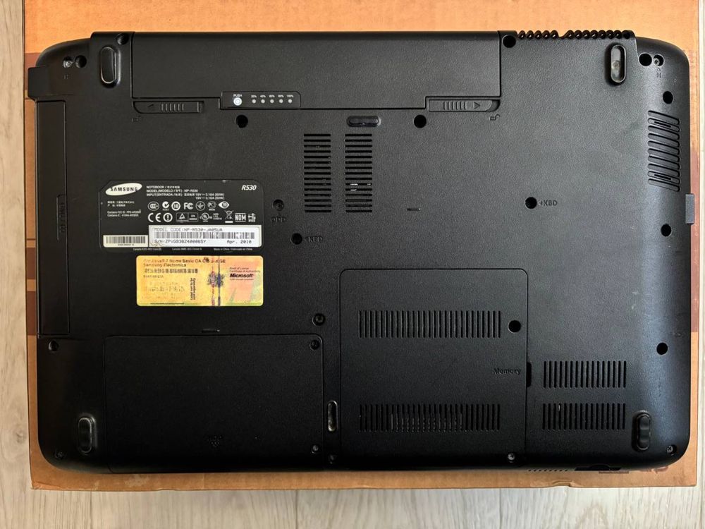 Ноутбук SAMSUNG R530