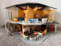 domek playmobil z meblami i akcesoriami