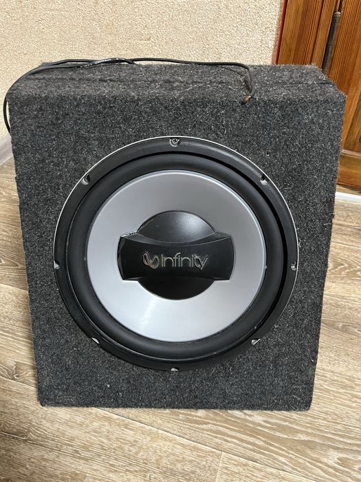 Самбуфер Infinity REF1250W