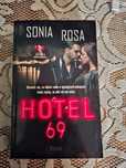 Książka Hotel 69