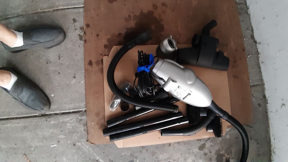 Aspirador quase novo