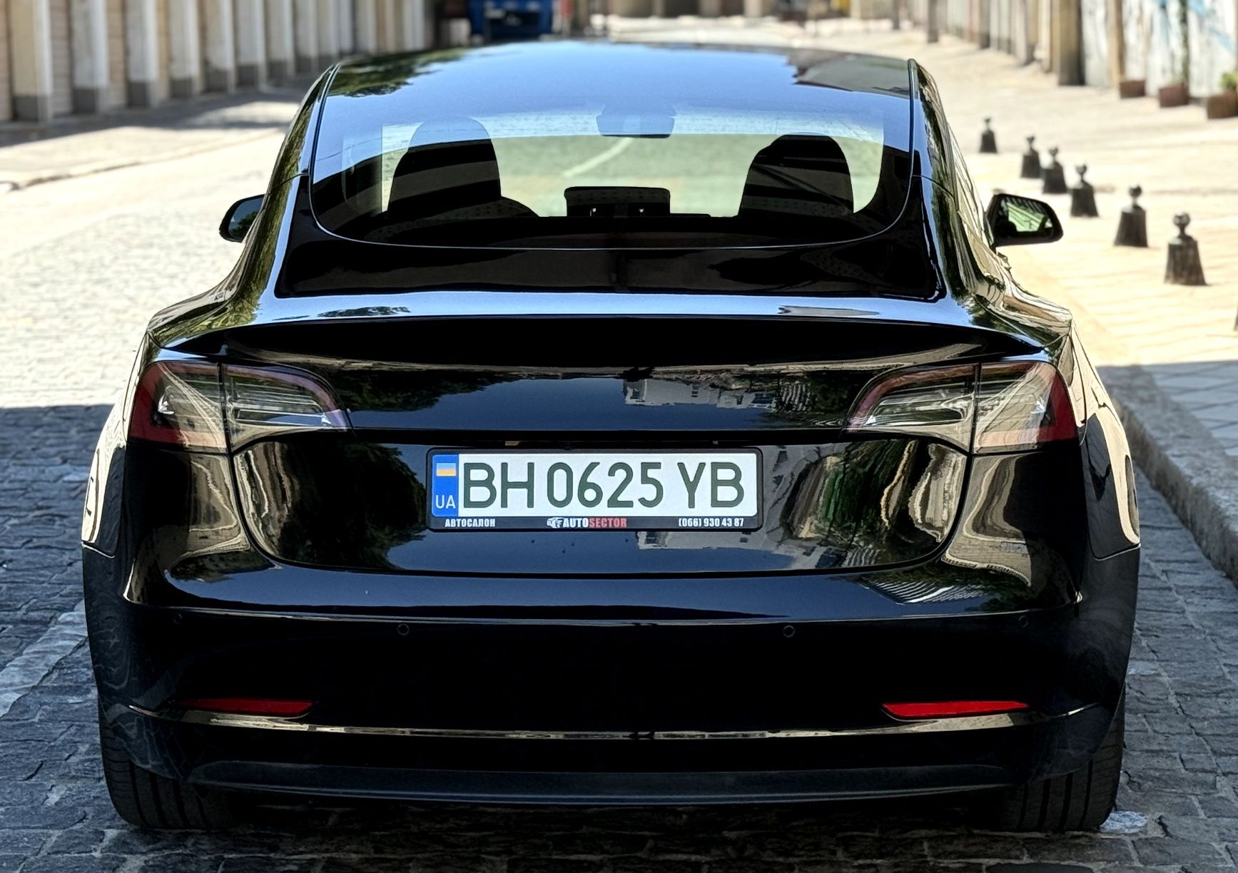 TESLA Model 3 2022 рестайлінг!!!