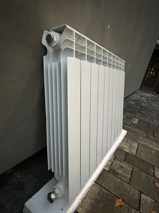 Grzejnik alumuniowy- super stan