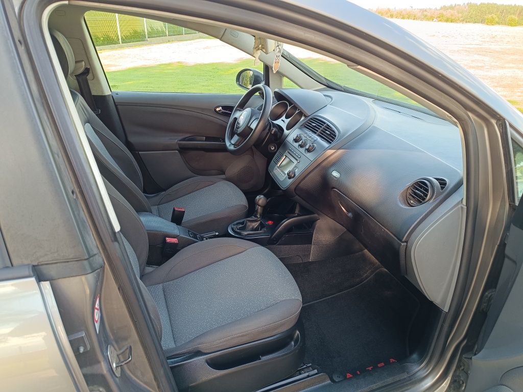 Seat altea 1.9tdi Klimatyzacja chłodzi ISOFIX 2kpl kół