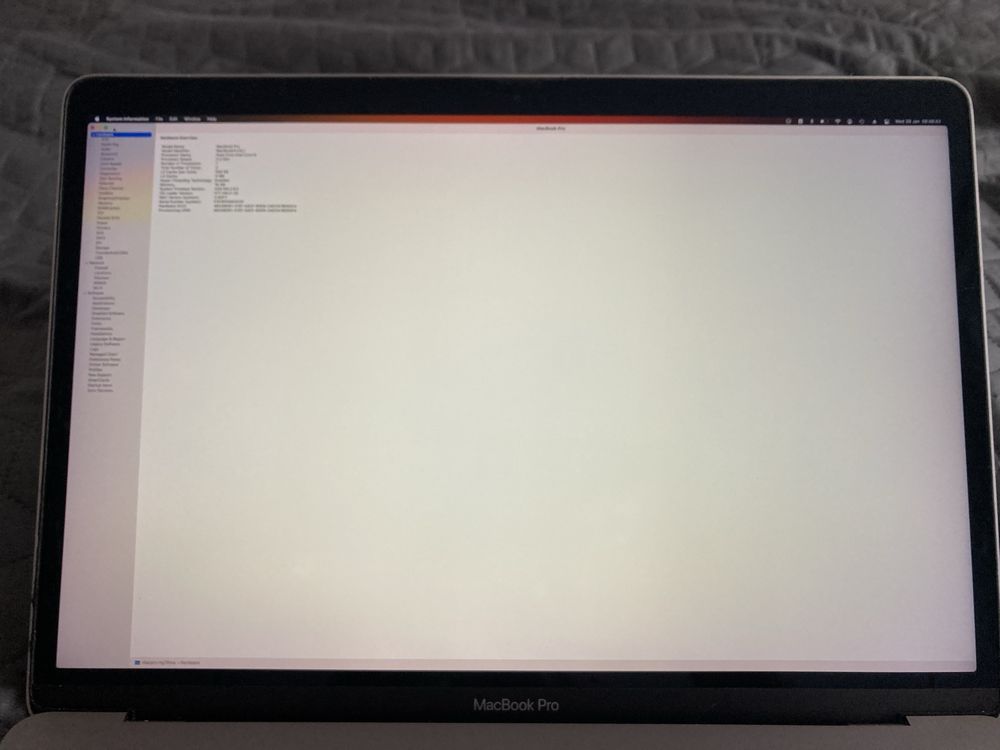 Macbook Pro 13" 2017 - gotowy do pracy