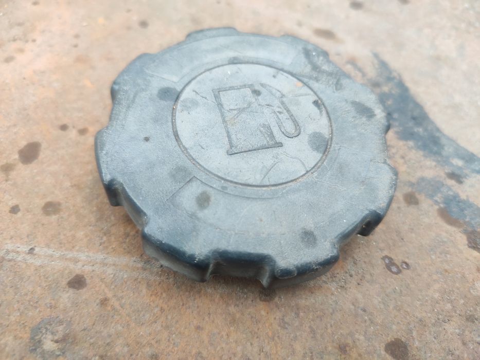 Кришка бака мотоблока