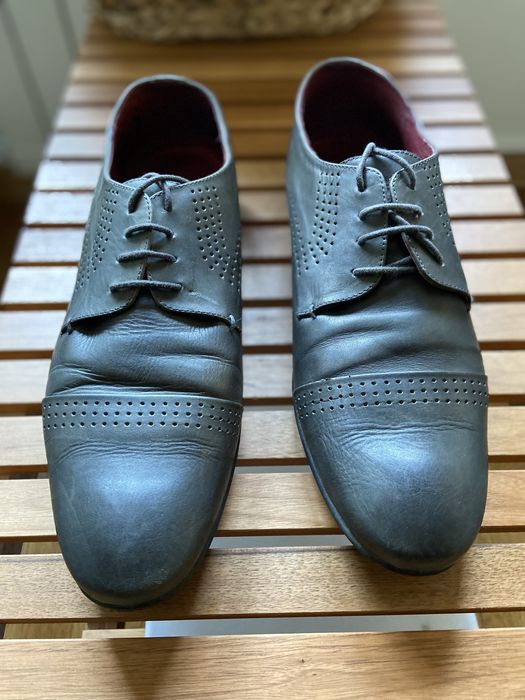 Sapato em pele XDYE  (45)