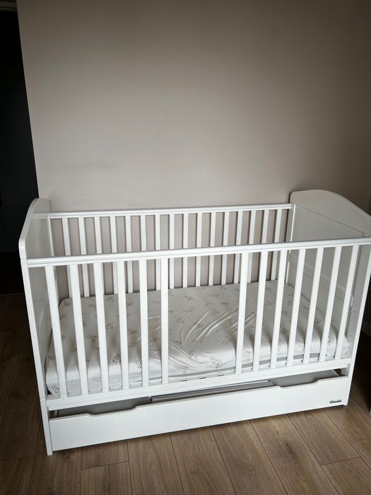 Łóżeczko niemowlęce/dziecięce Hampton Cot Woodies 140x70