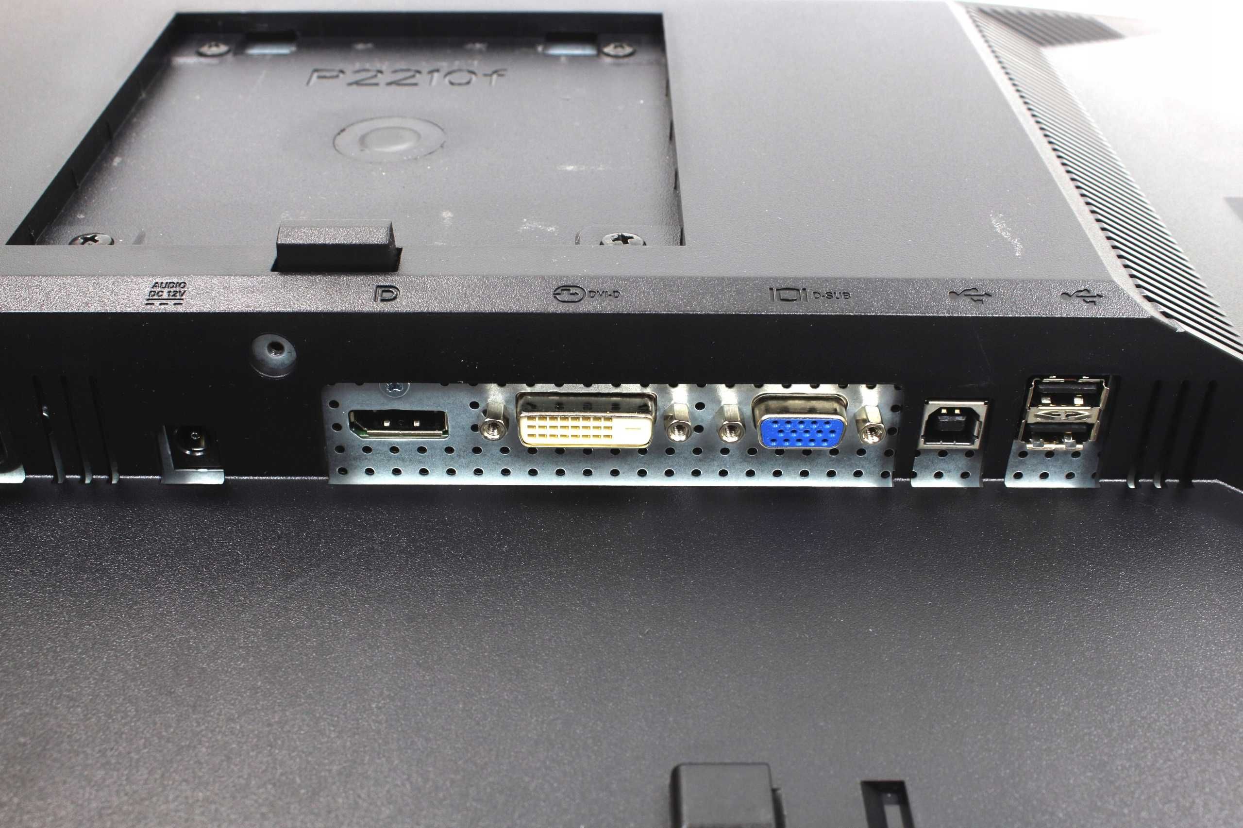 Monitor Dell P2210f 22″ TN 1680X1050 PIVOT