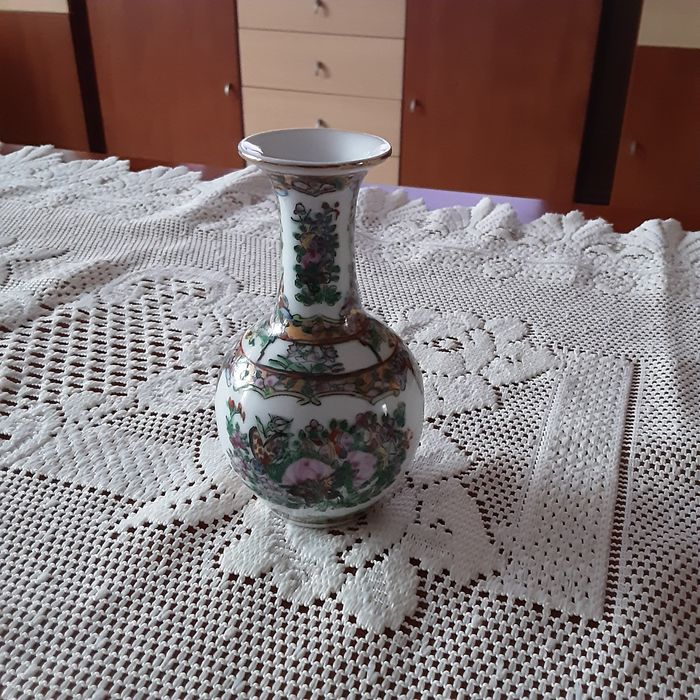 Wazonik chiński mały