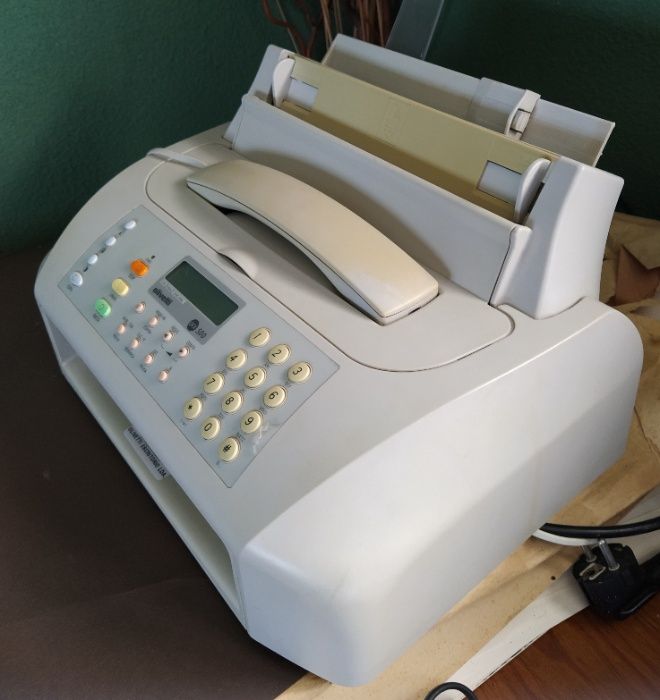 Fax Olivetti usado