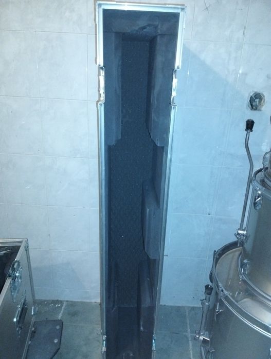 Flight case profissional grande com rodas