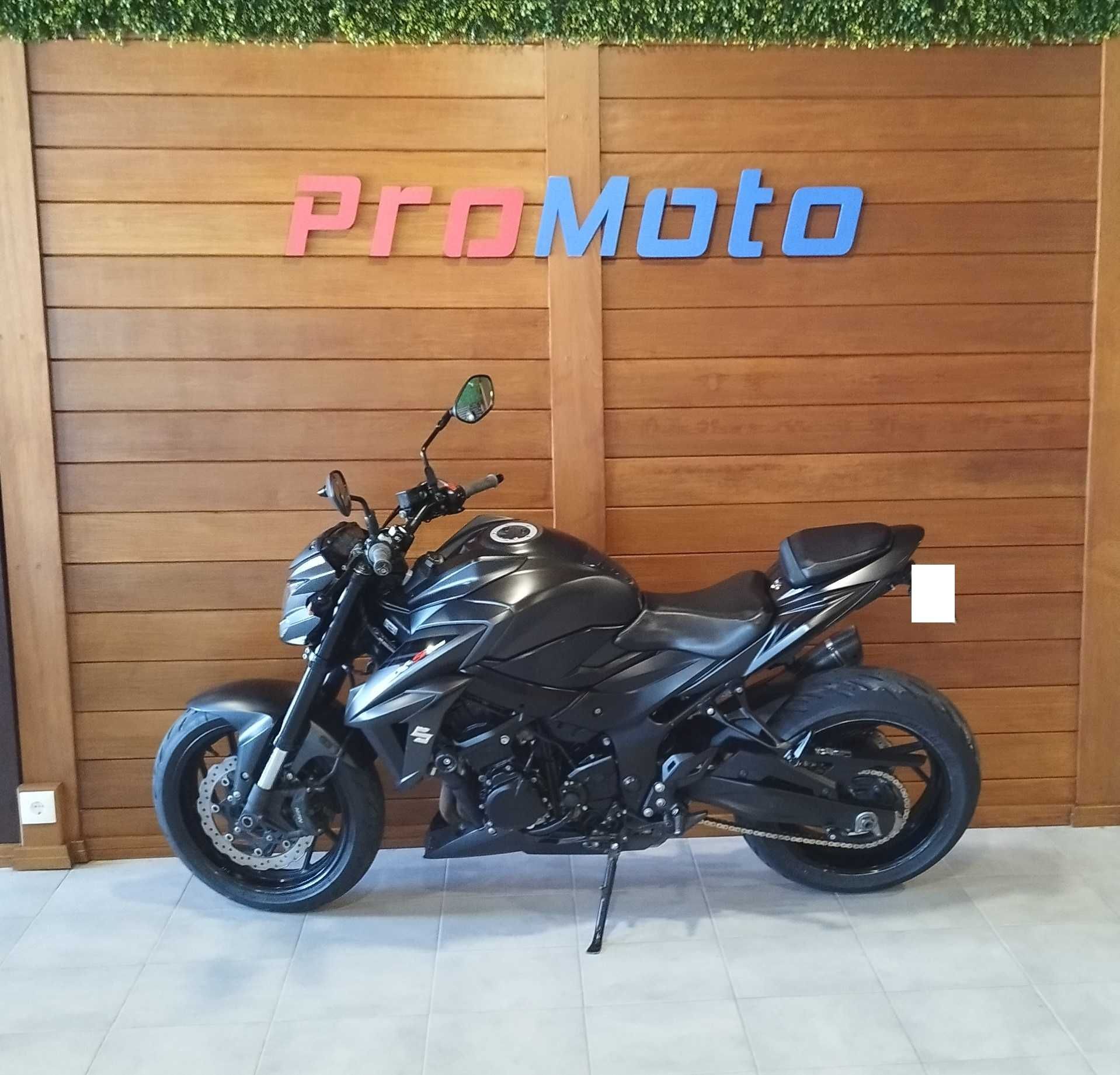 Suzuki Gsx-s 750