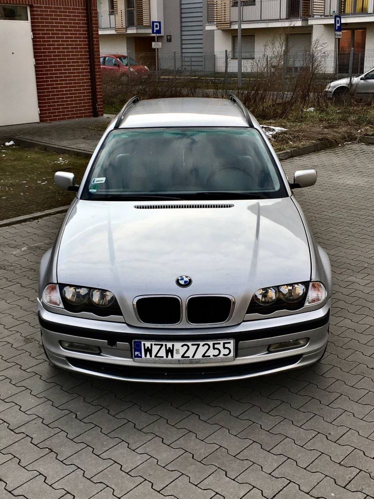 Wynajem aut wypozyczyczalnia Wynająć tanie auto auto na tydzień Kraków