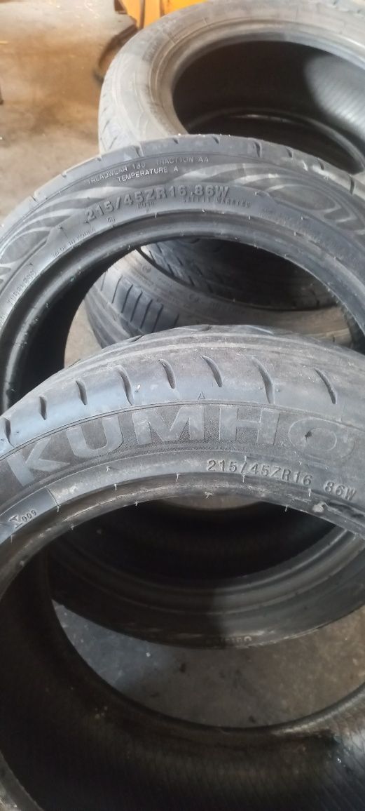 Pneus 215_45_16 kumho