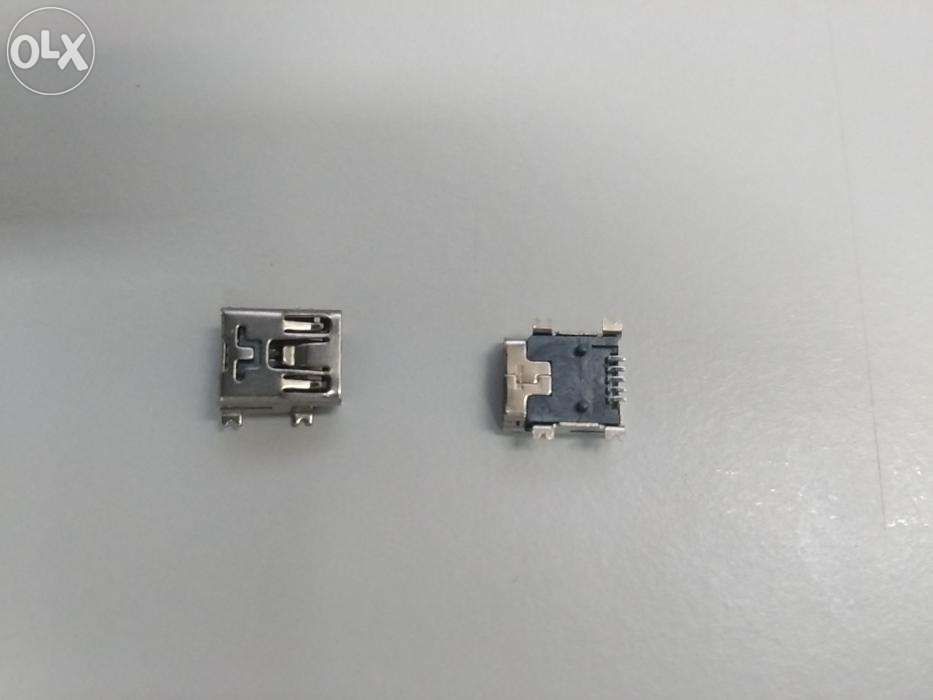 28 tomadas socket MiniUSB fêmea