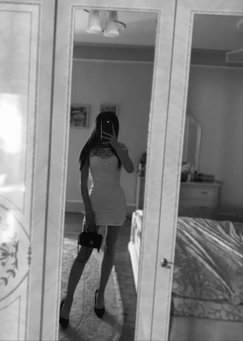 Сукня біла мереживна сукня міні приталена