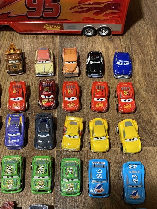 Disney Pixar Cars Mini Racers