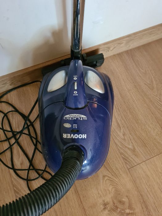 Пилосос "HOOVER",