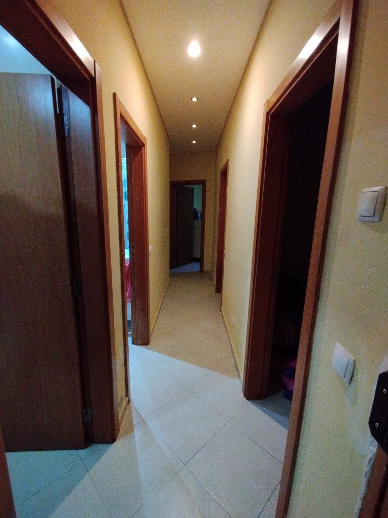 Vendo apartamento T2 em santa iria de Azoia