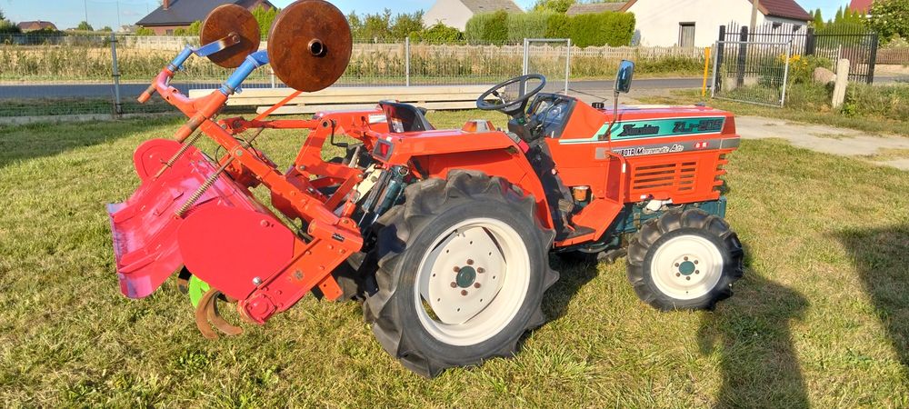 Traktorek 4x4 kubota 20 km glebogryzarka ciągniczek ciągnik iseki jo