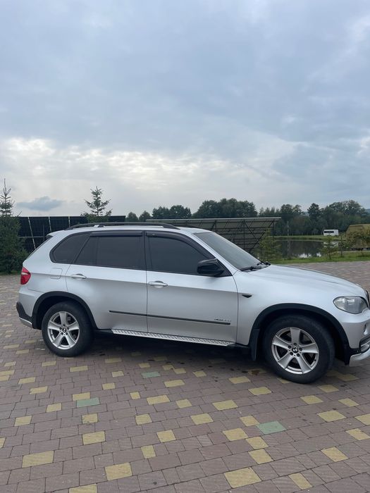 Продам BMW X5  Надійний дизель, повний привід