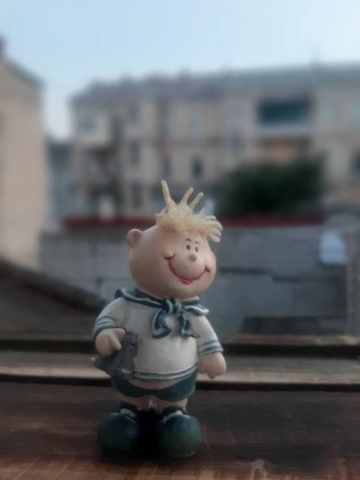 Мальчик Морячек с биноклем