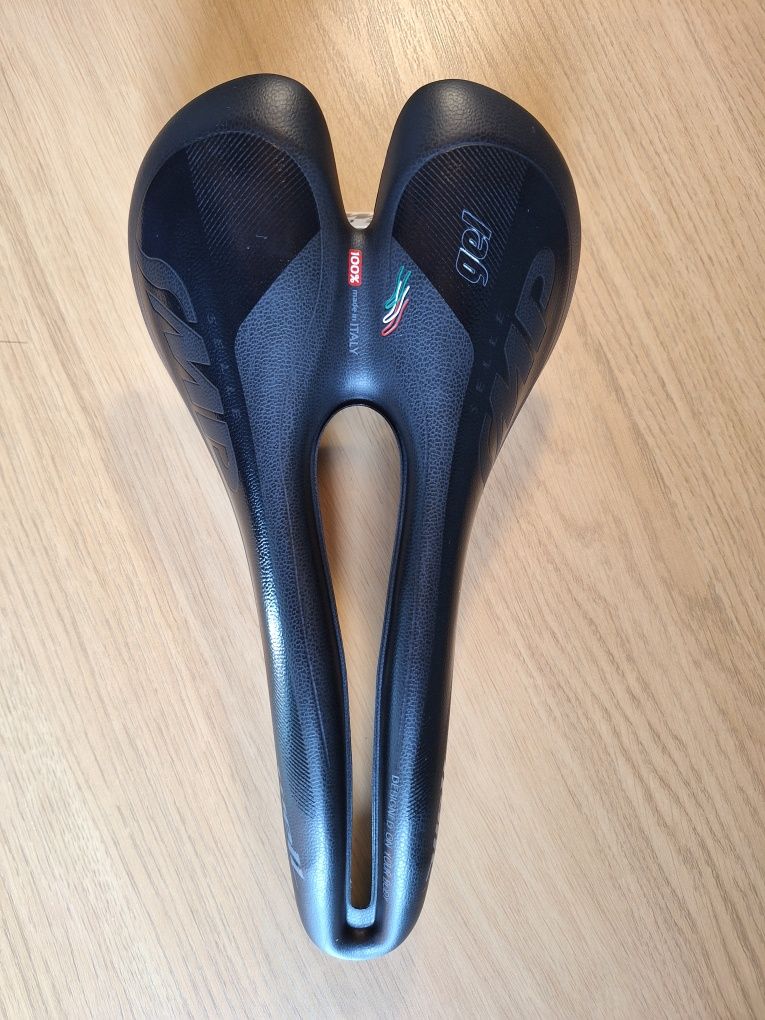 Selle SMP Well S Gel 144mm