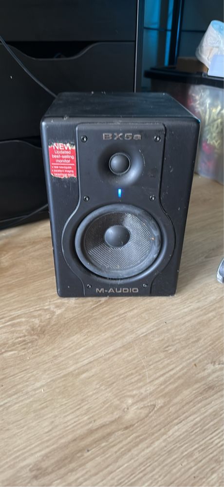 Monitores de Estúdio M-Audio BX5a Deluxe – Som Profissional