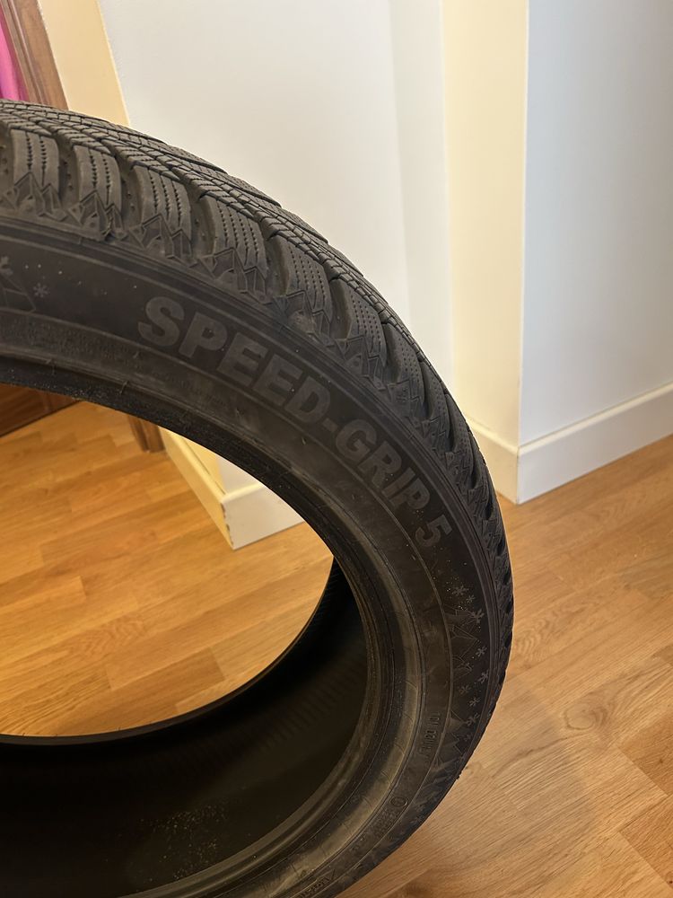 Opona zimowa semperit speed grin 5 jak nowe 4 szt